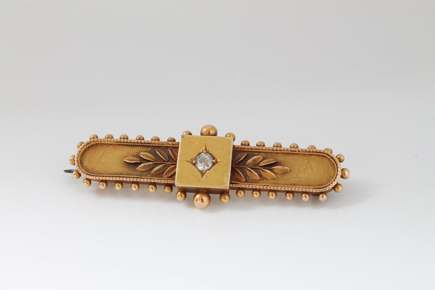 Victorian 15ct Gold and Diamond Bar Brooch