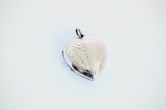 9ct Gold Art Deco Heart Locket