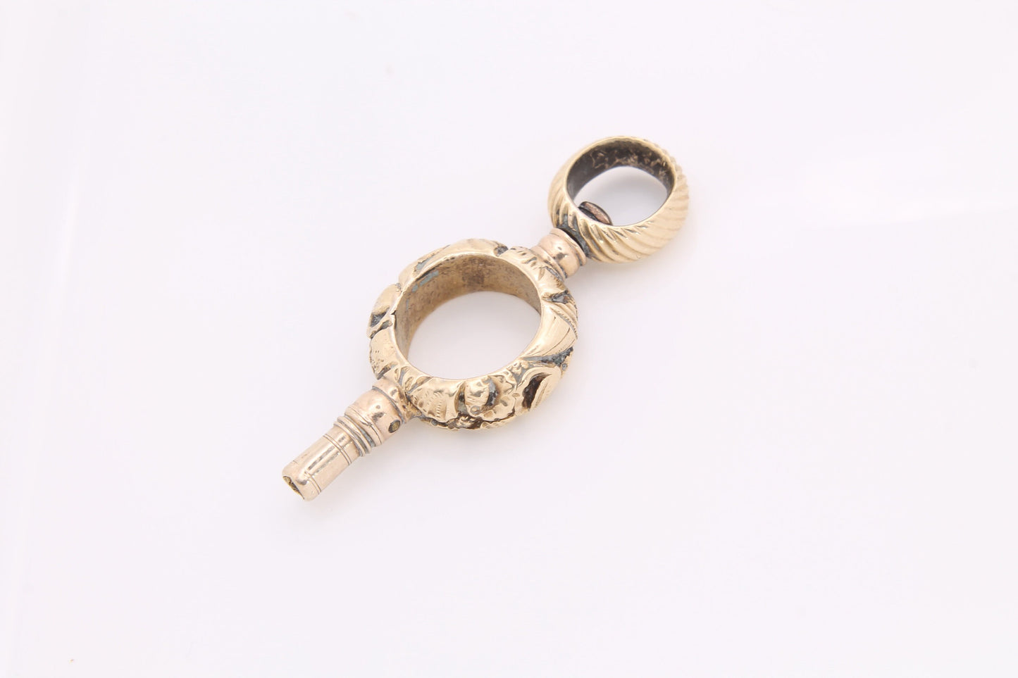 Antique Victorian 15ct Gold Decorative Floral Watch Key