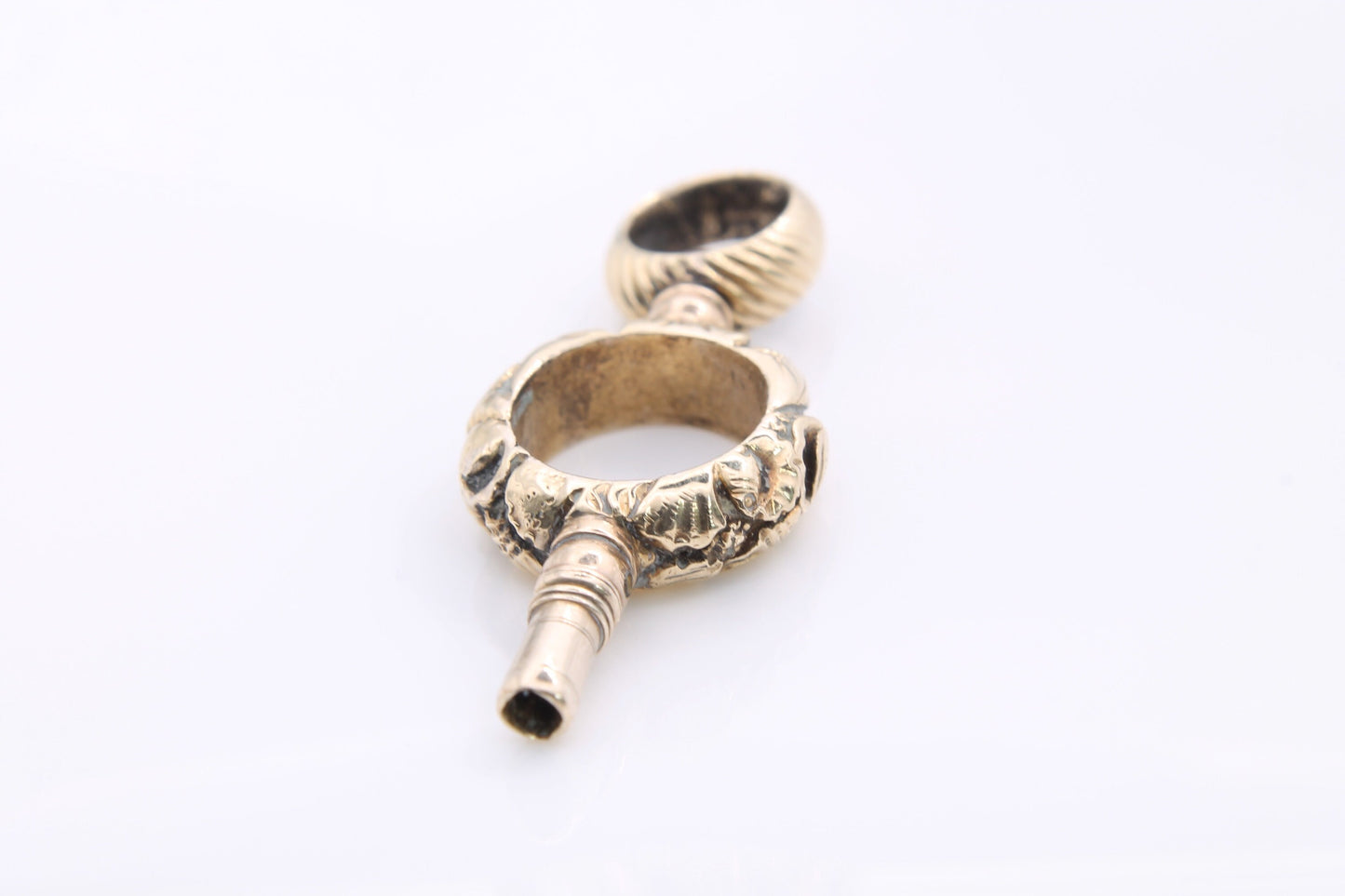 Antique Victorian 15ct Gold Decorative Floral Watch Key