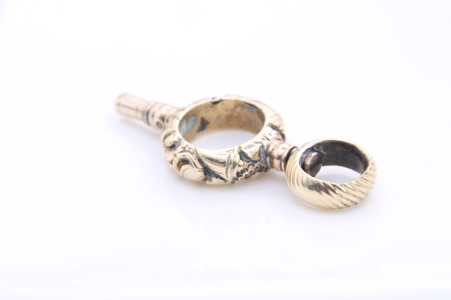 Antique Victorian 15ct Gold Decorative Floral Watch Key