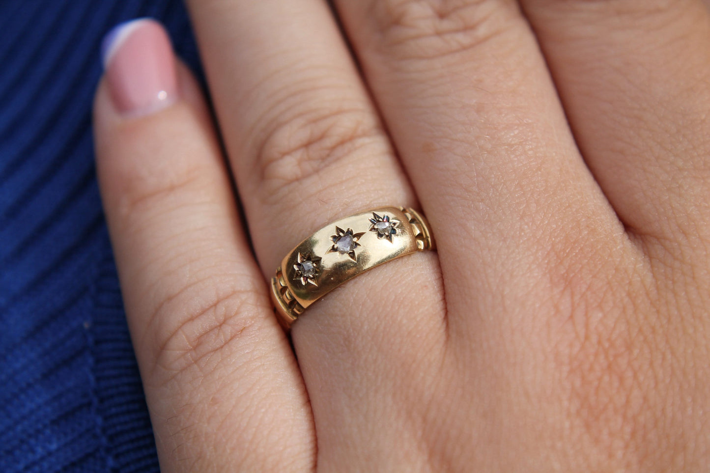 Antique Victorian 15ct Gold Diamond Gypsy Ring