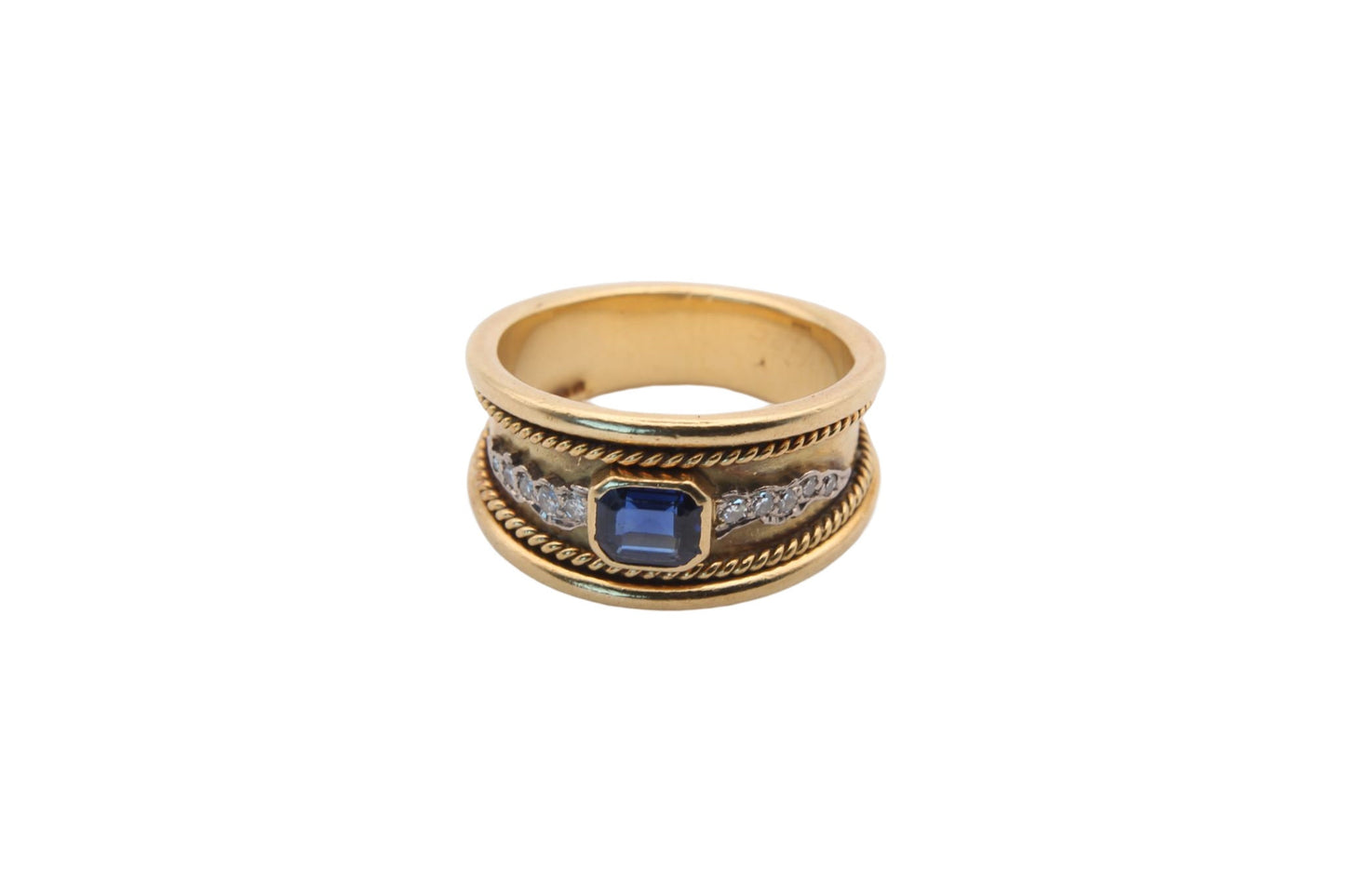 Vintage 18ct Gold Baguette Sapphire and Diamond Ring