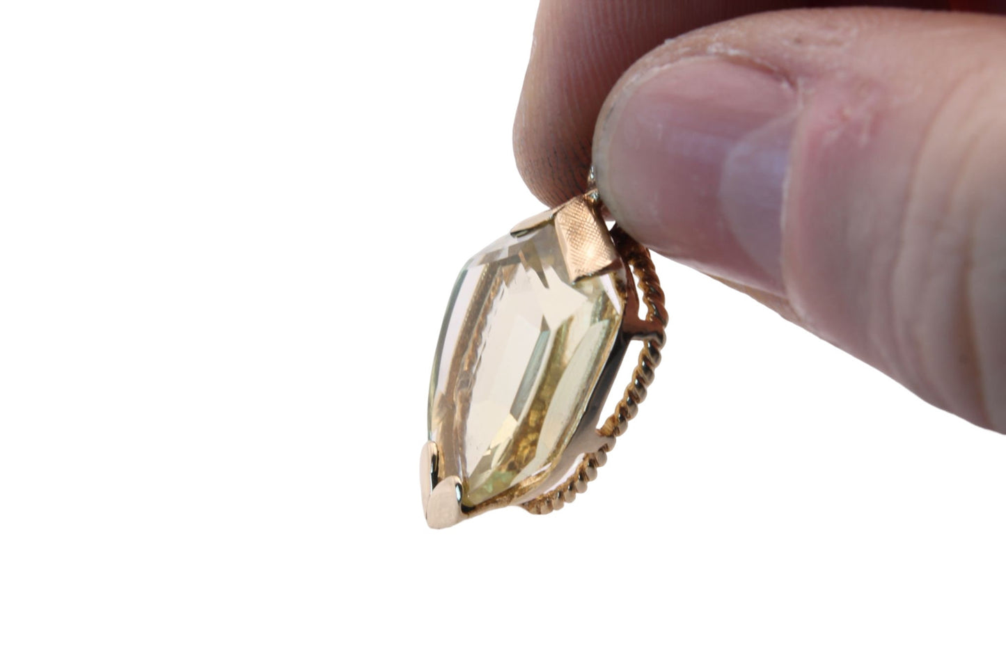 Vintage-9ct-Gold-Mounted-Citrine-Shield-Pendant