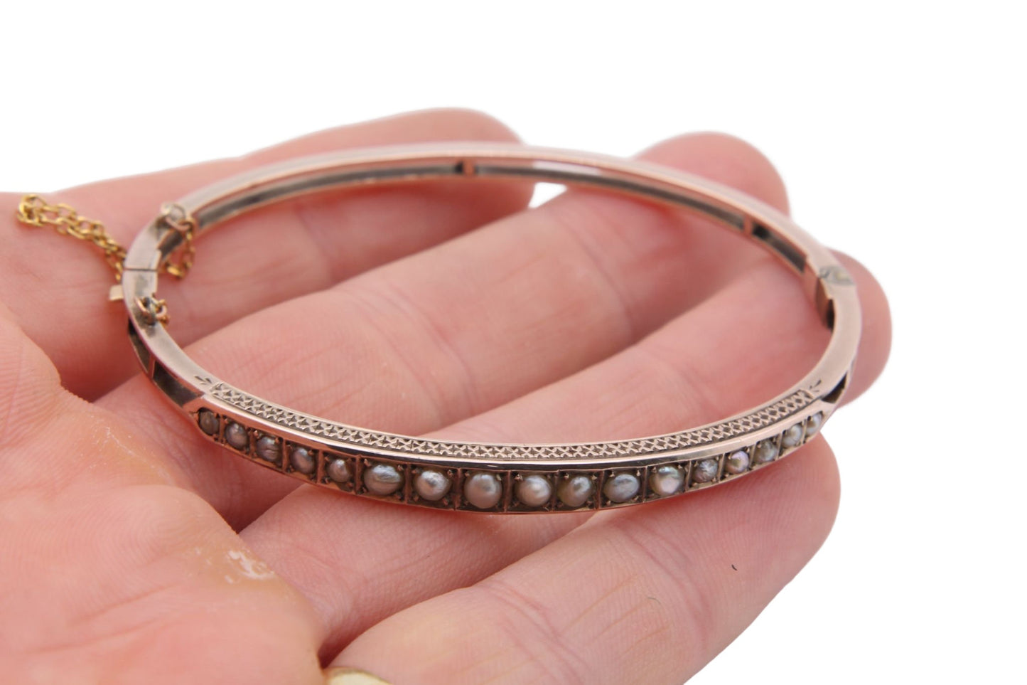 Antique Edwardian 9ct Gold Seed Pearl Bangle