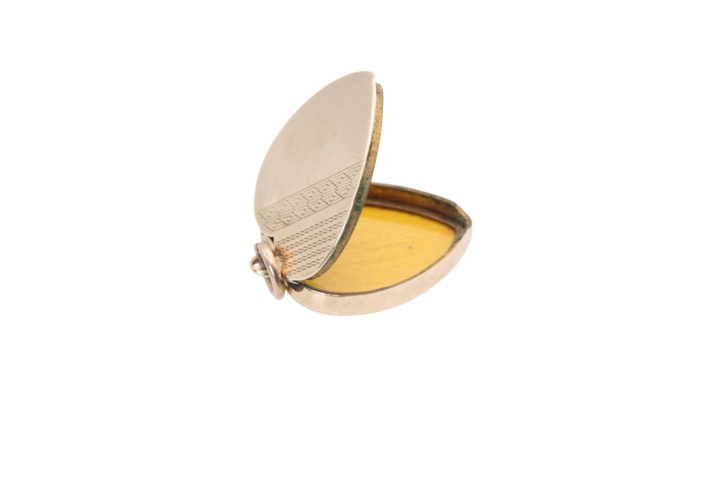 Art-Deco-9ct-Gold-Heart-Locket