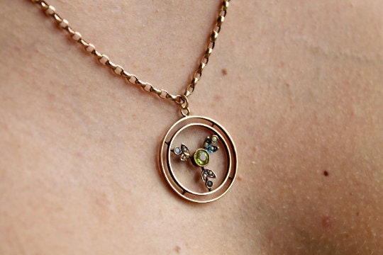 Antique Edwardian 9ct Gold Peridot Pendant