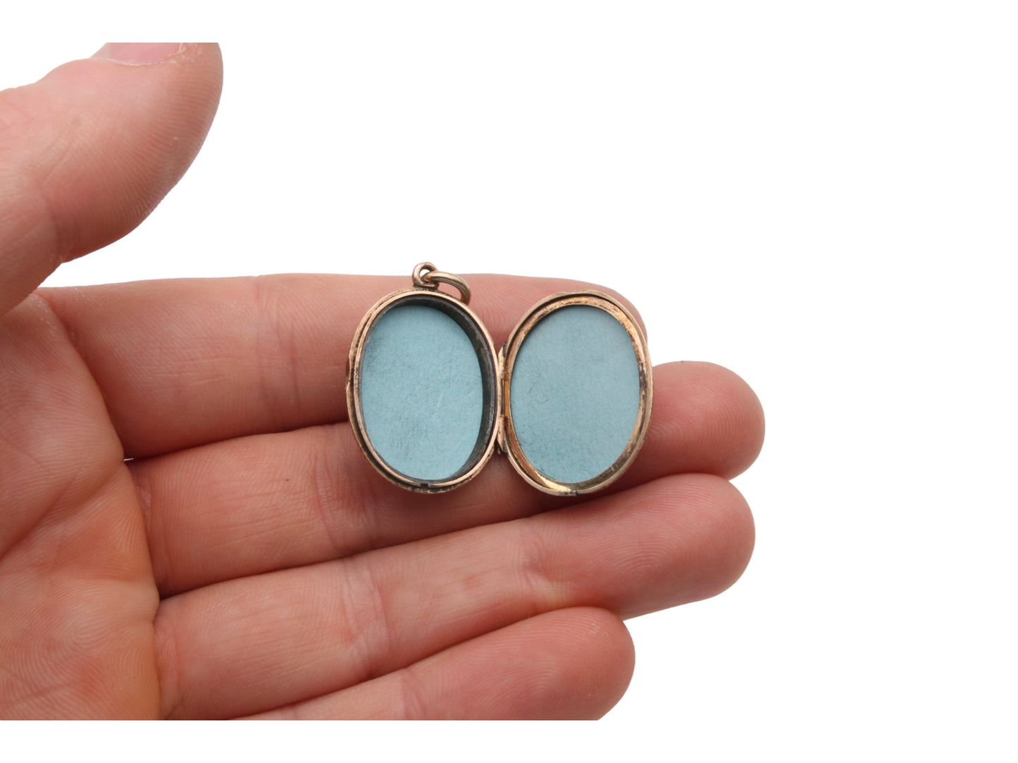 Antique 9ct Gold Back & Front Decorative Forget-me-not Locket