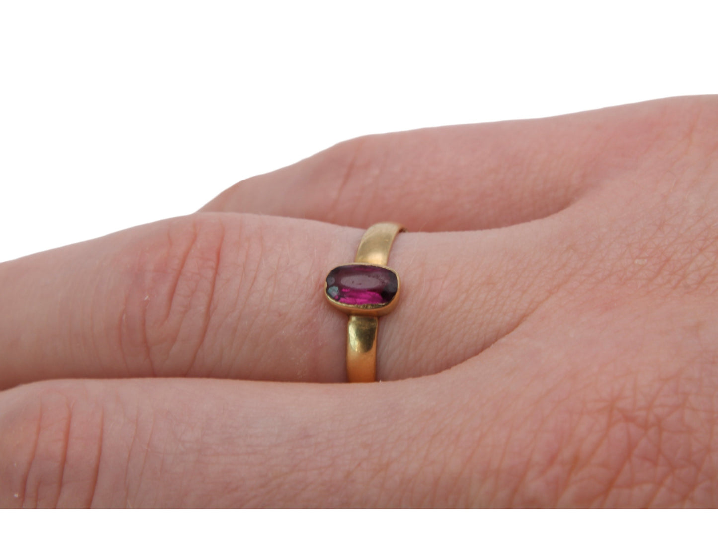Antique Victorian Glaswegian 18ct Gold & Garnet Ring, 1866