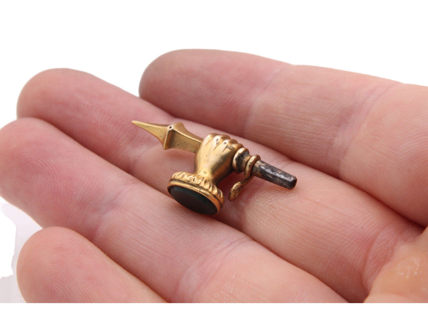 Antique-15ct-Gold-Clenched-Fist-Hand-Pendant-Watch-Key