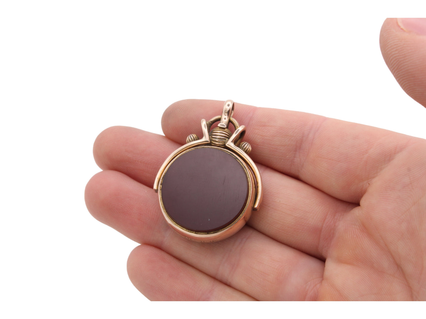 Large-Antique-9ct-Gold-Bloodstone-Carnelian-Spinner-Pendant-1891