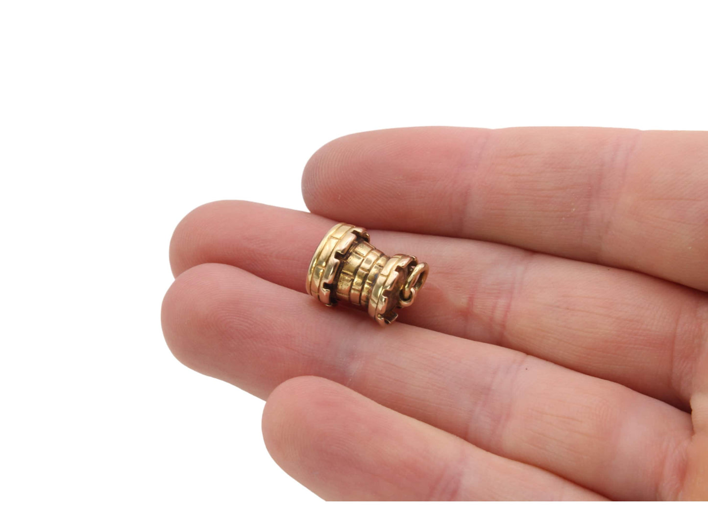Antique-18ct-Gold-Castle-Turret-Tower-Pendant