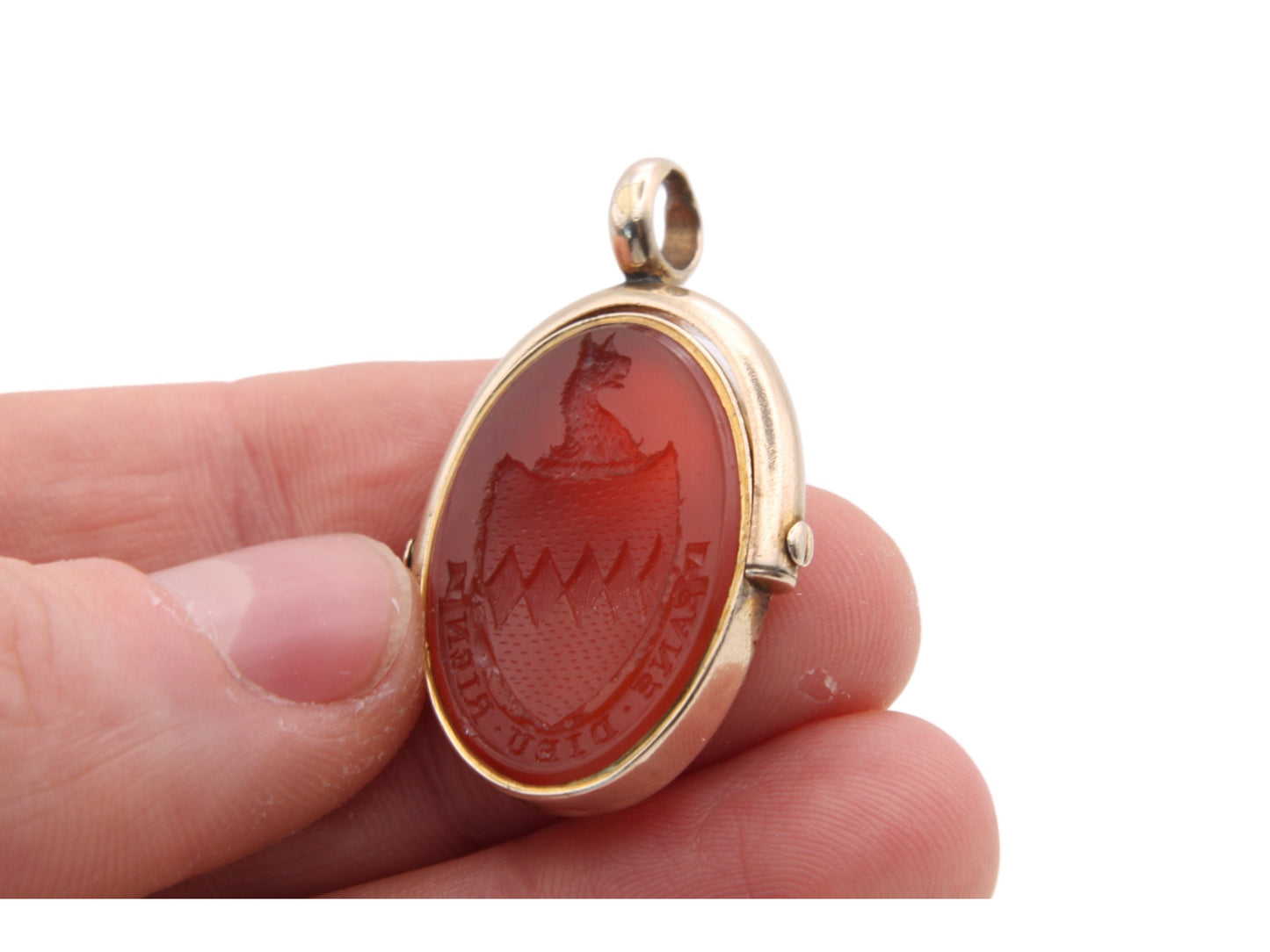 Antique 15ct Gold Intaglio Griffin Crest Pendant, "Without God, Nothing"