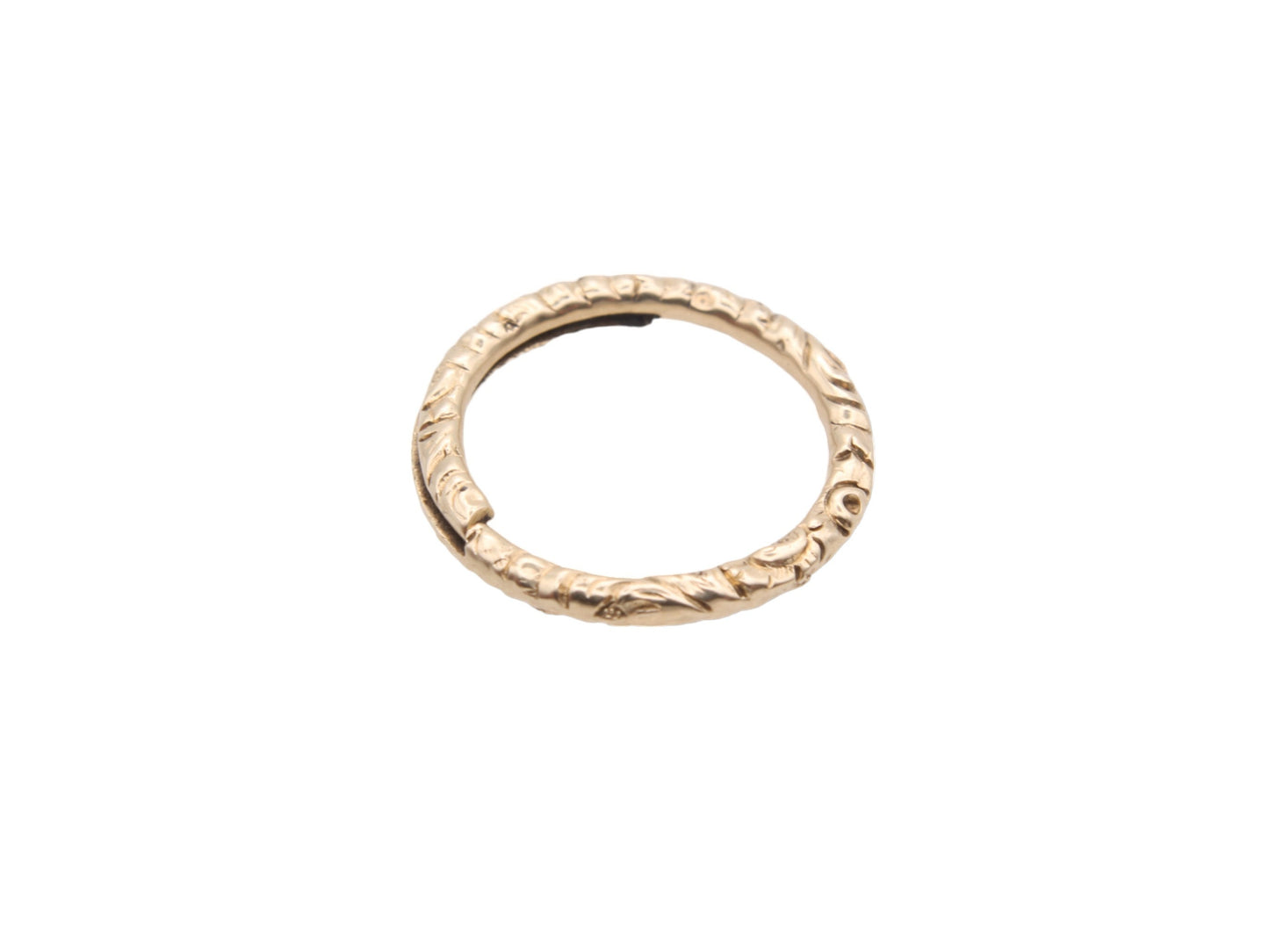 Antique Victorian 9ct Yellow Gold Chased Split Ring