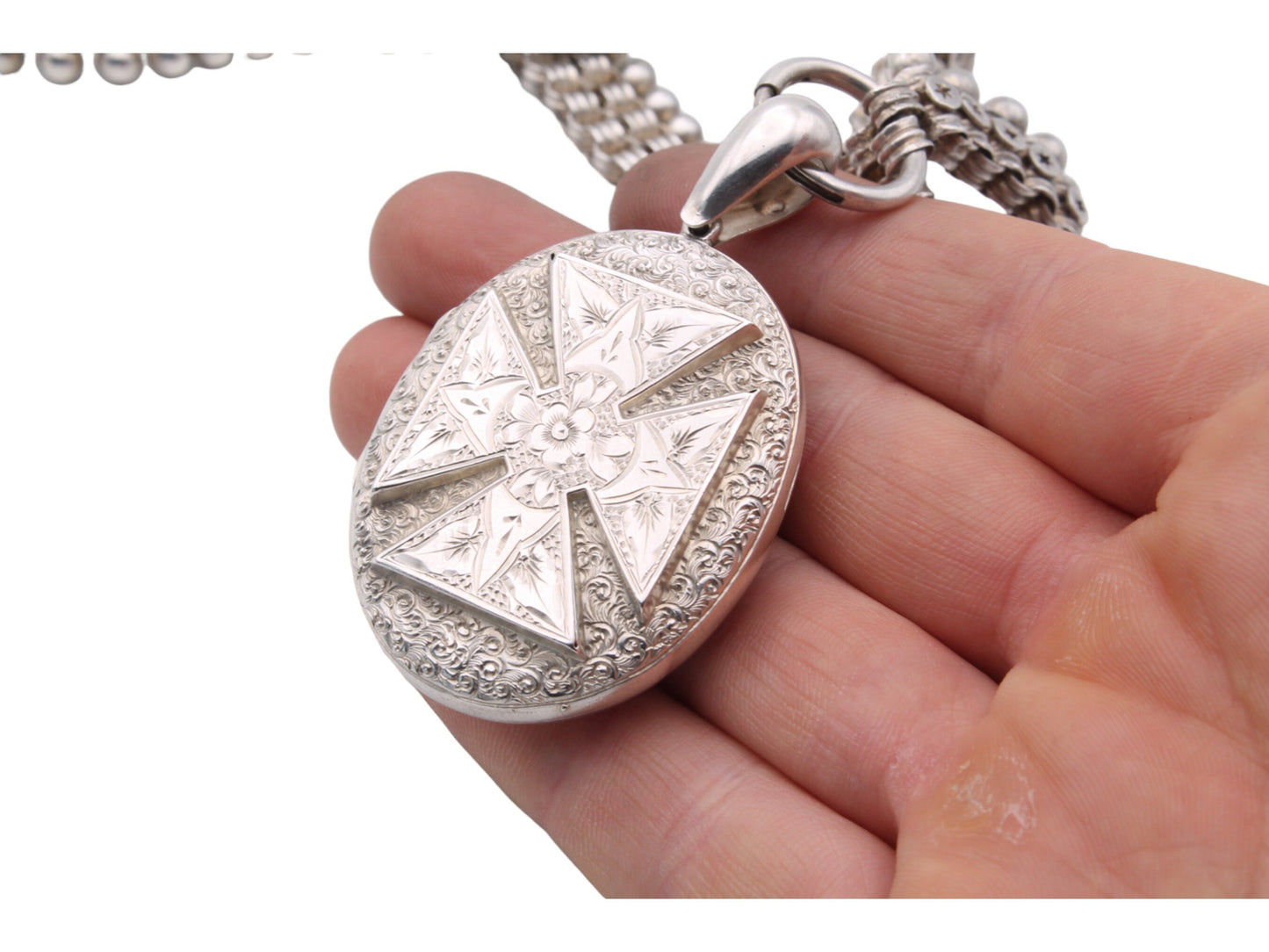 Antique Aesthetic Silver Star Link Book Collar Chain Locket