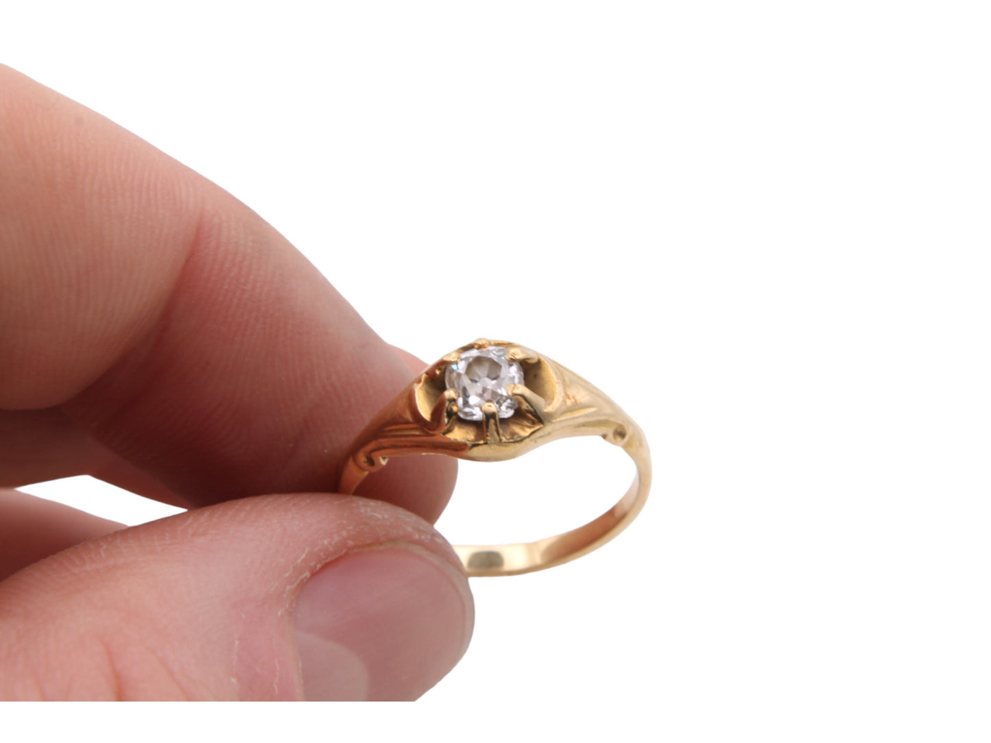 Antique-18ct-Yellow-Gold-Diamond-Ring-.3ct