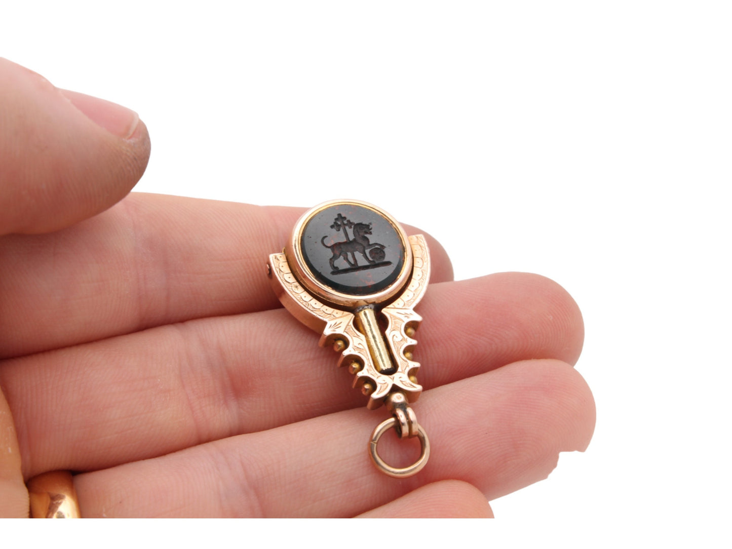 Antique 15ct Gold Bloodstone Lion Intaglio Spinner Watch Key Pendant