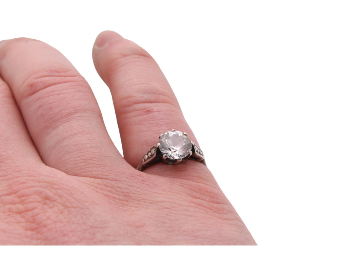 Vintage 9ct Gold Paste Solitaire Ring