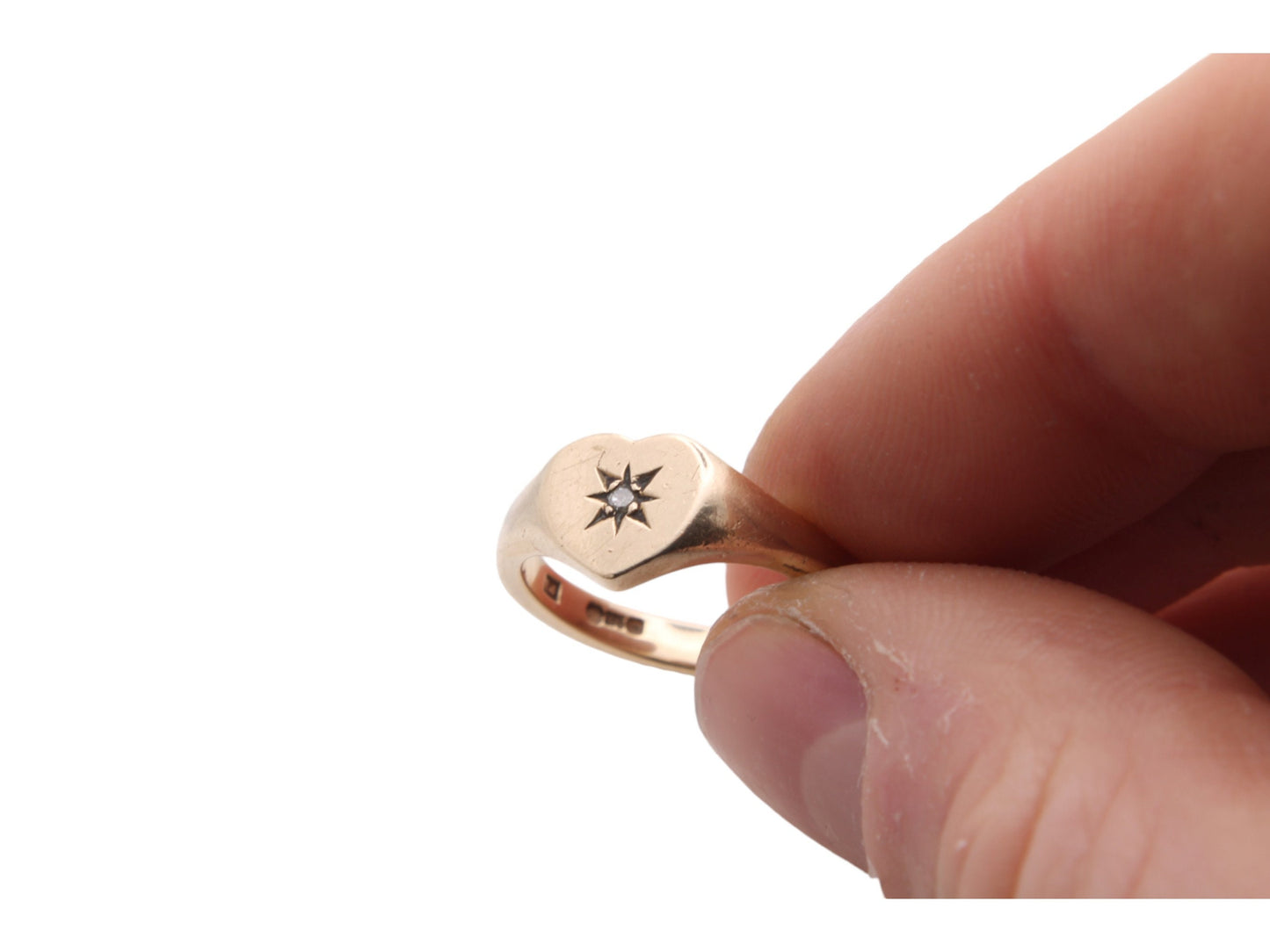 Vintage-9ct-Gold-Diamond-Heart-Ring