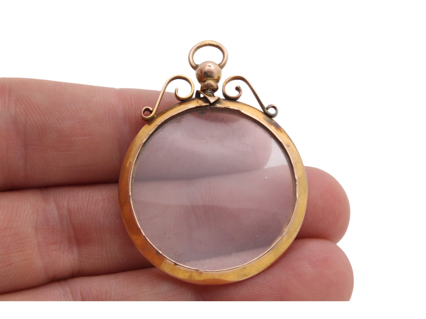 Antique 9ct Gold Glass Photo Locket Pendant
