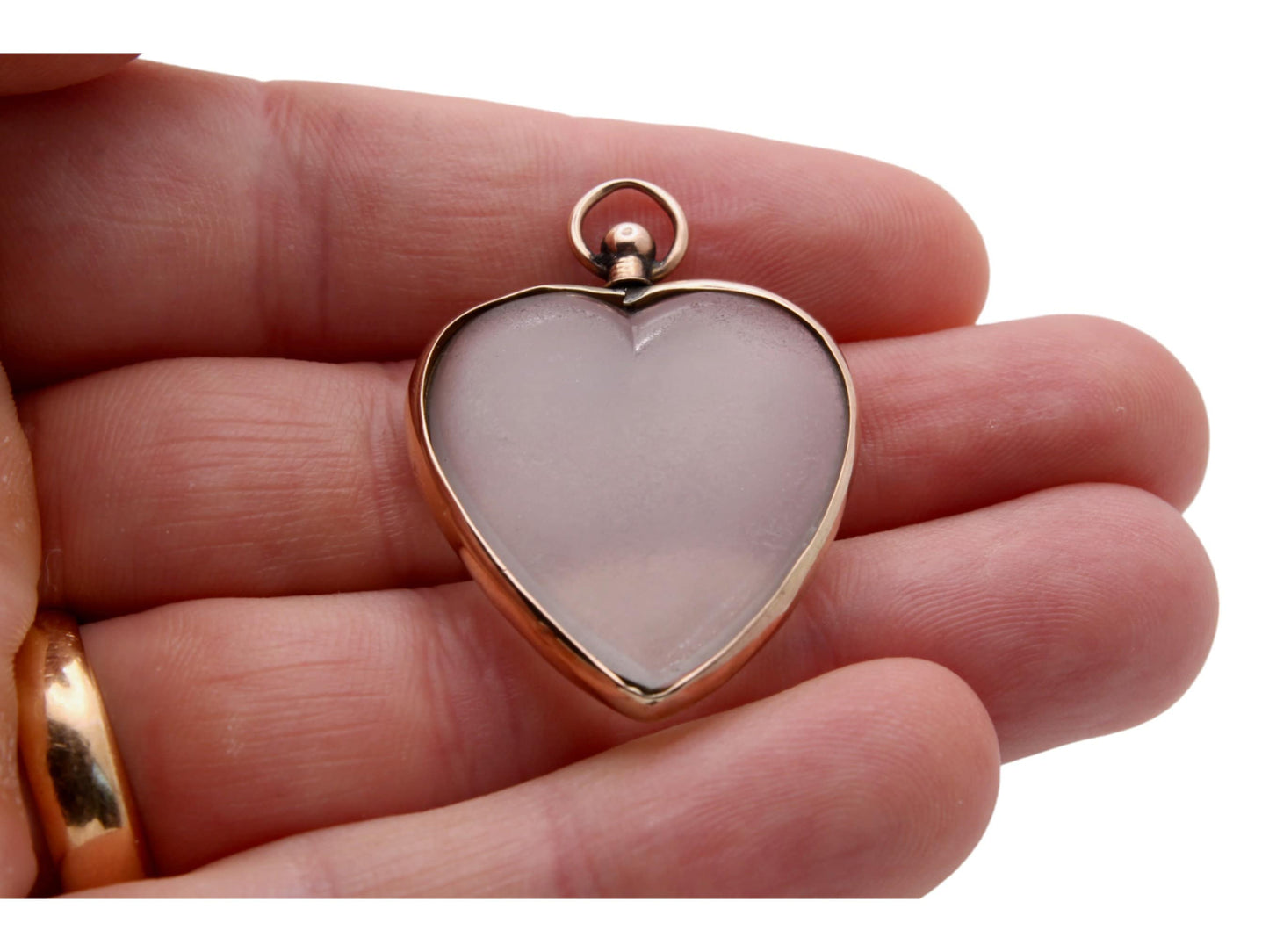 Antique 9ct Gold Heart Shaped Open Glass Locket Pendant