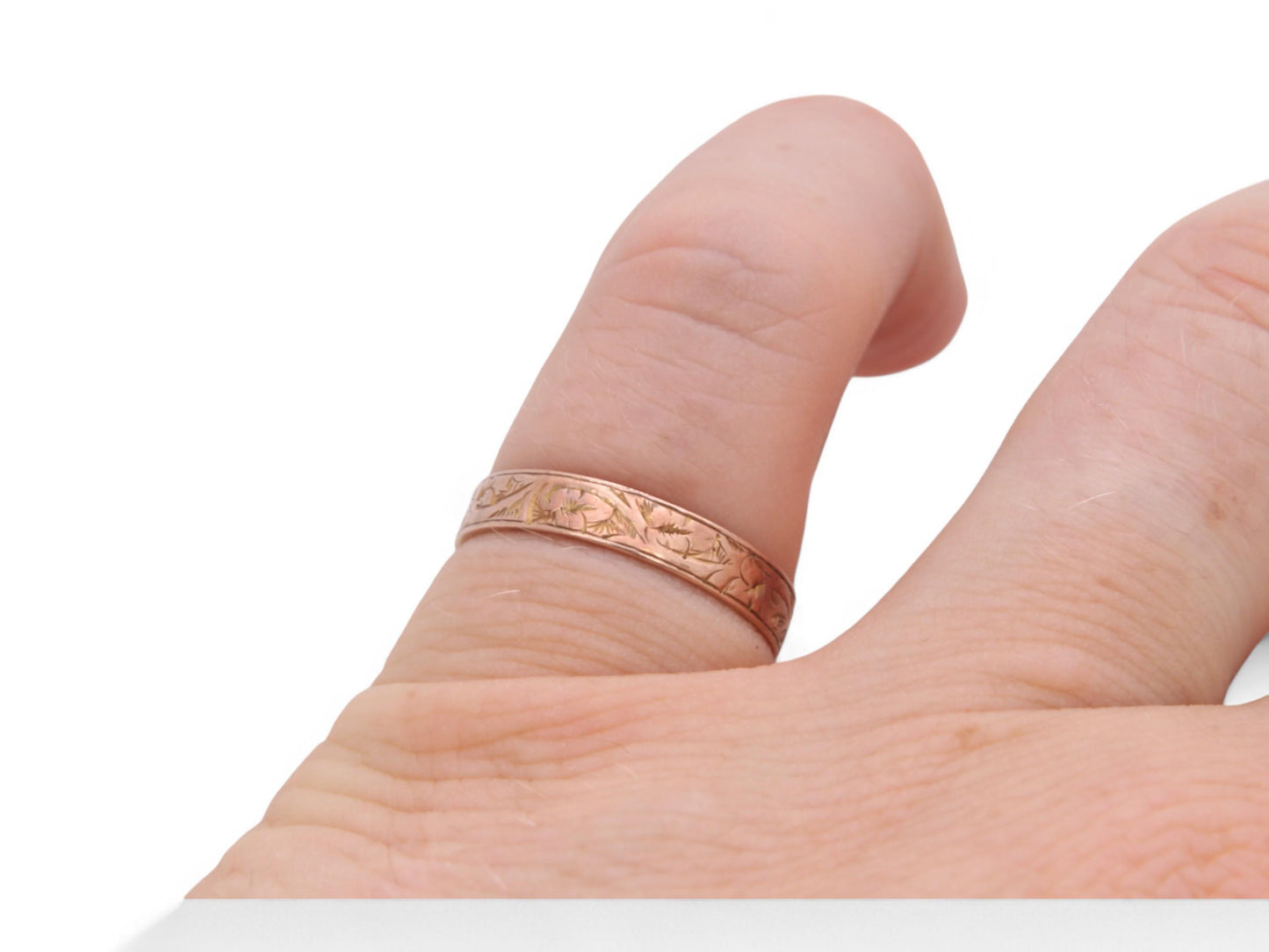 Antique 9ct Gold Chased Ring, 1876