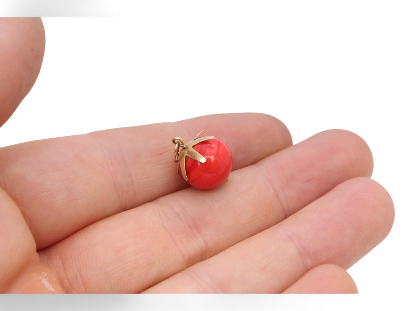 Vintage 9ct Gold Novelty Tomato Charm