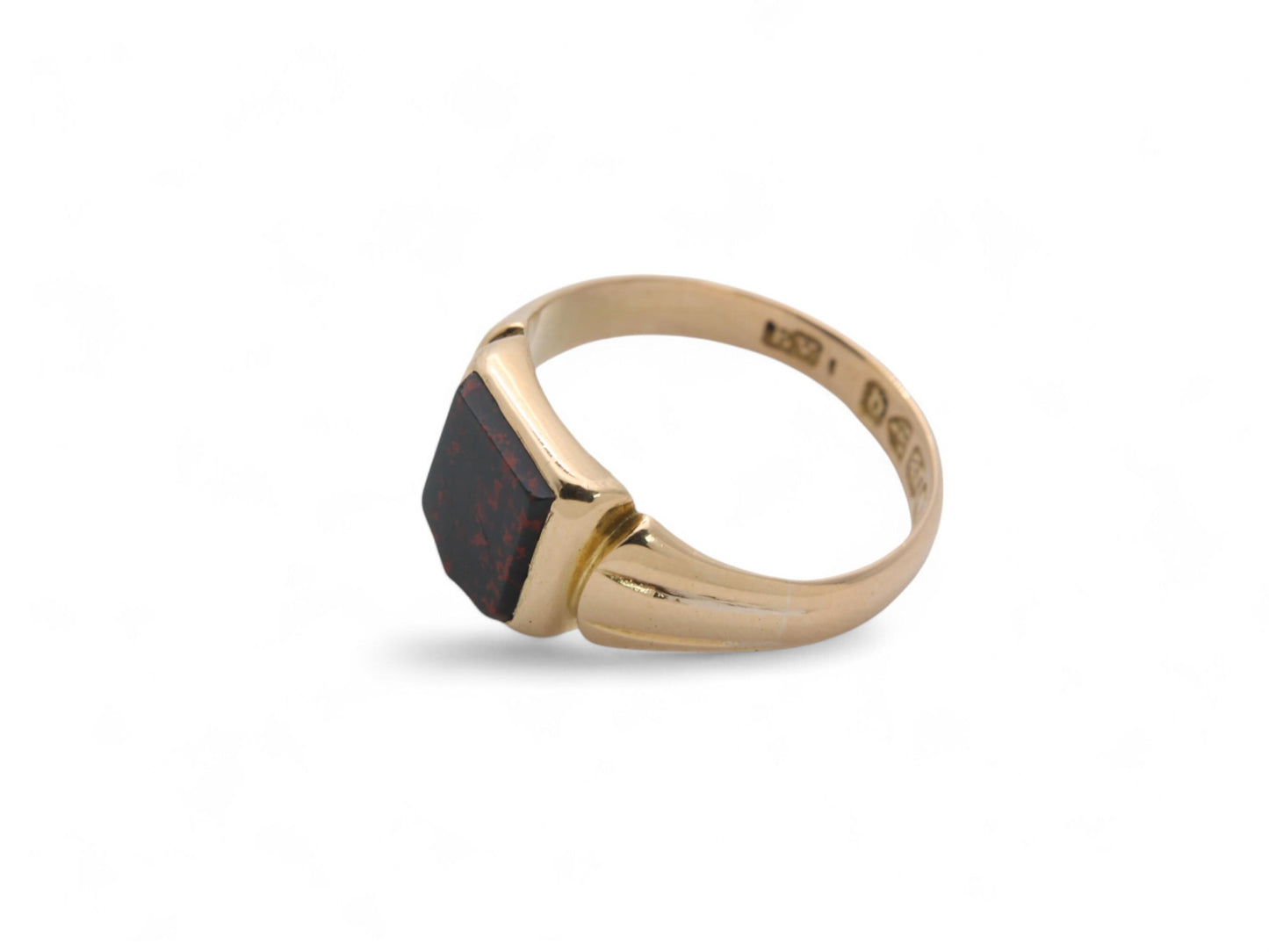 Antique 18ct Gold Bloodstone Shield Signet Ring