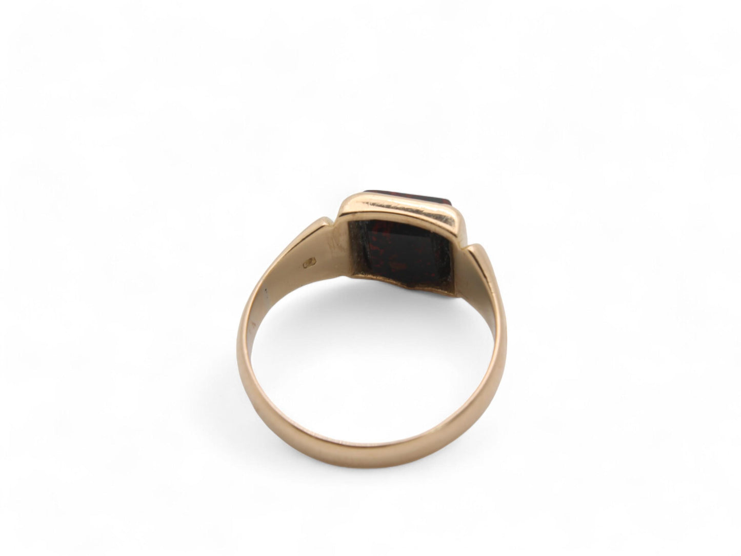 Antique 18ct Gold Bloodstone Shield Signet Ring