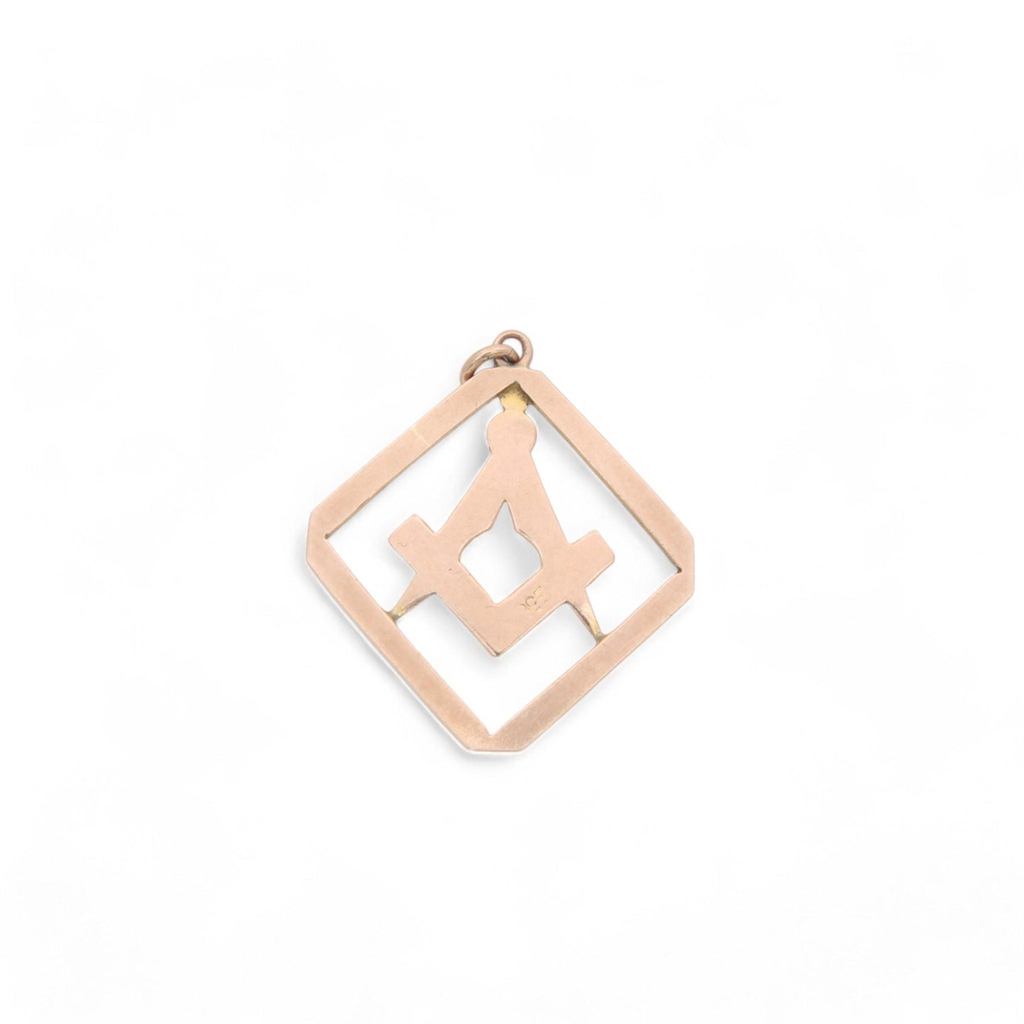 Antique-9ct-Gold-Masonic-Pendant