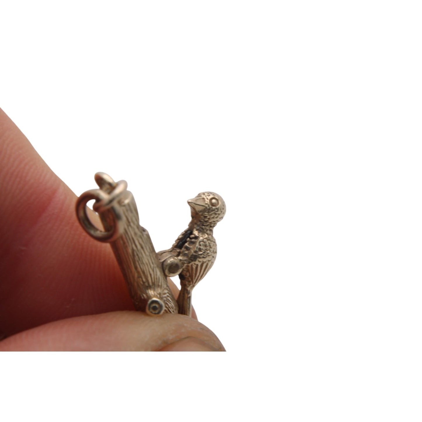 Vintage-9ct-Gold-Moving-Woodpecker-Charm