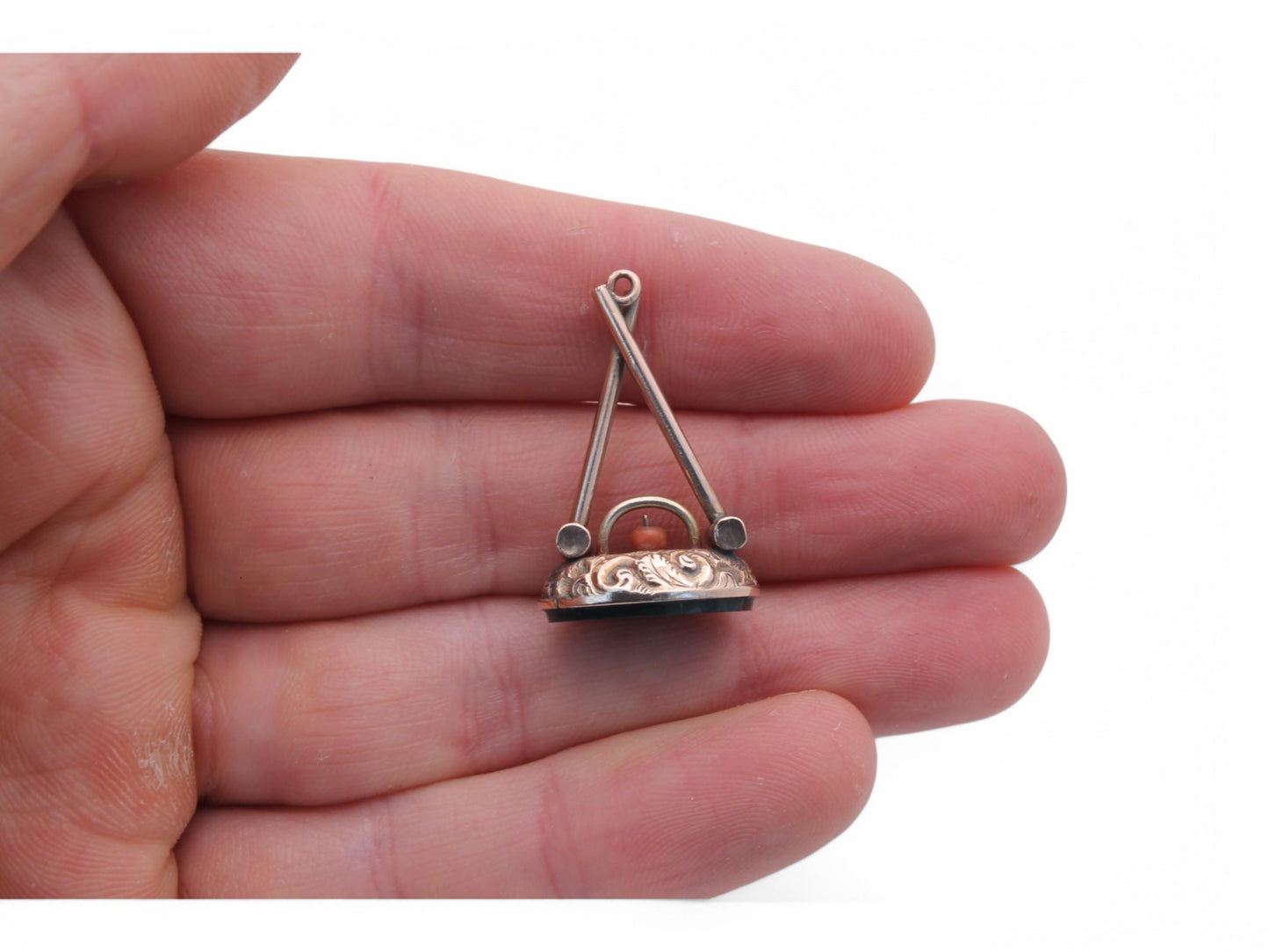 Antique-9ct-Gold-Croquet-Game-Coral-Pendant