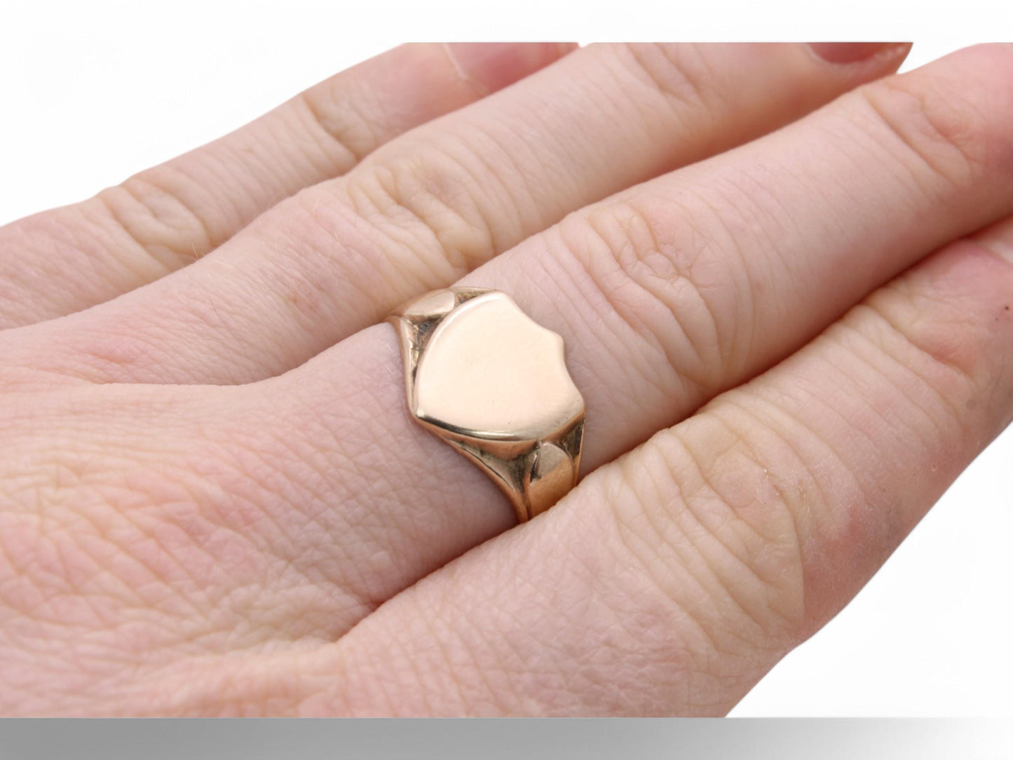 Antique 9ct Gold Shield Signet Ring, 1915