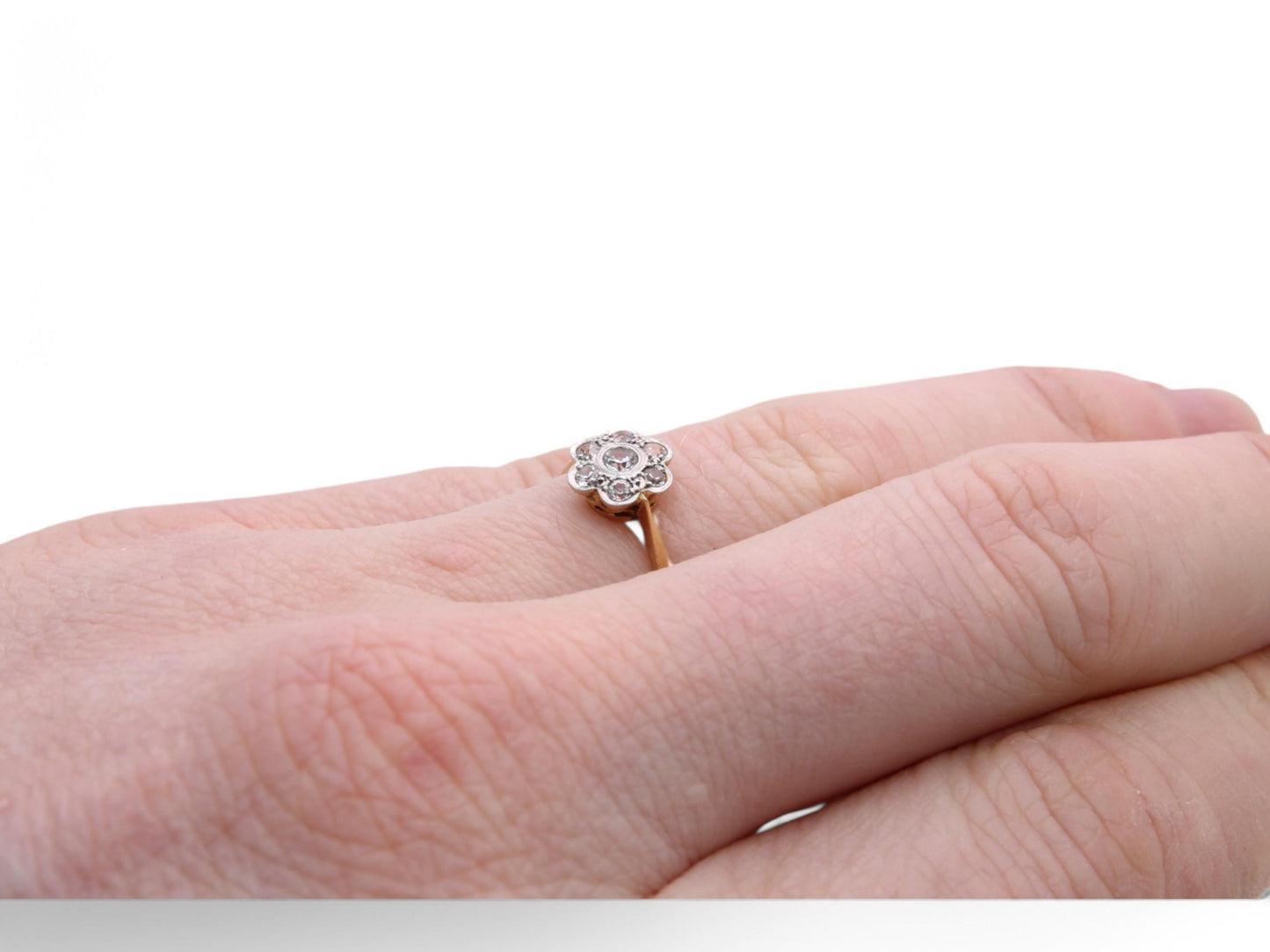 Antique 18ct Gold & Platinum Diamond Cluster Daisy Ring