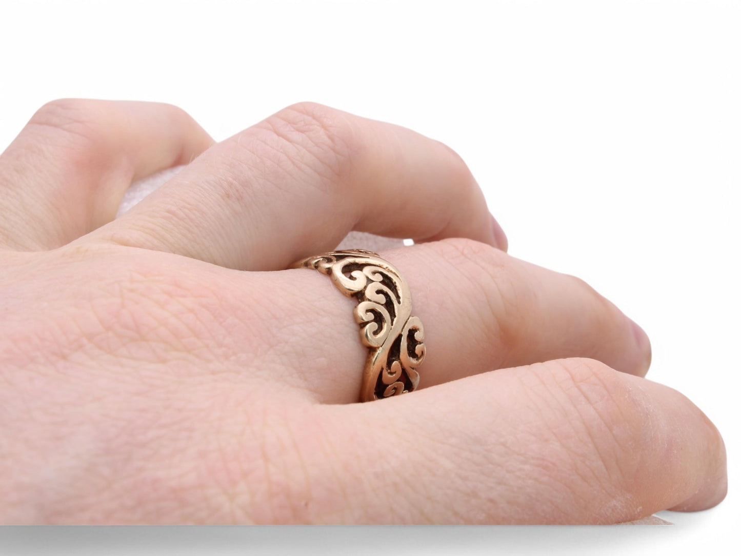 Vintage 9ct Gold Floral Ring