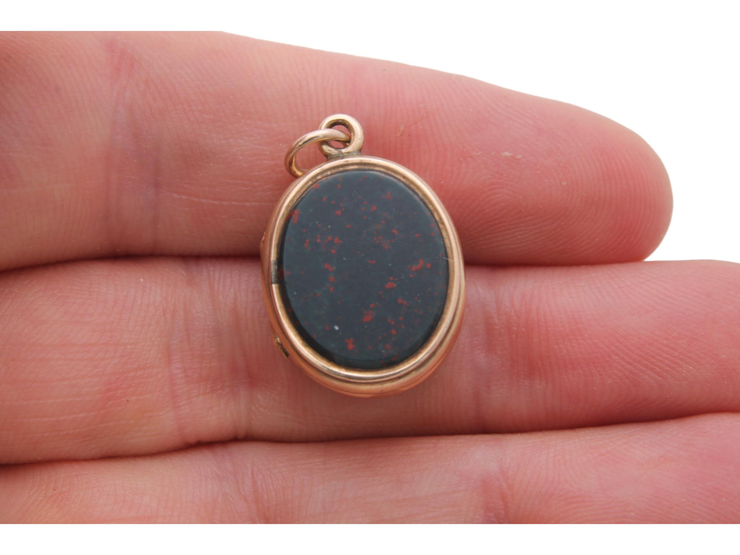 Antique 9ct Gold Bloodstone & Blue Sardonyx Locket