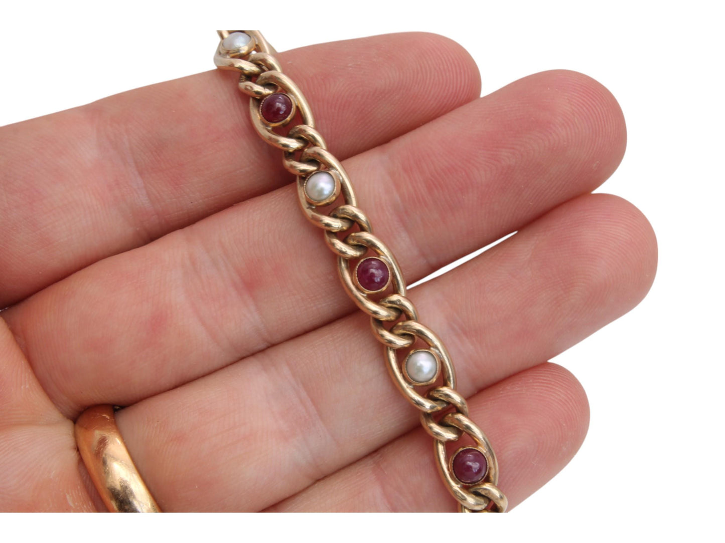 Antique-9ct-Yellow-Gold-Ruby-Cabochon-Pearl-Bracelet-1.75ct,-7.5"