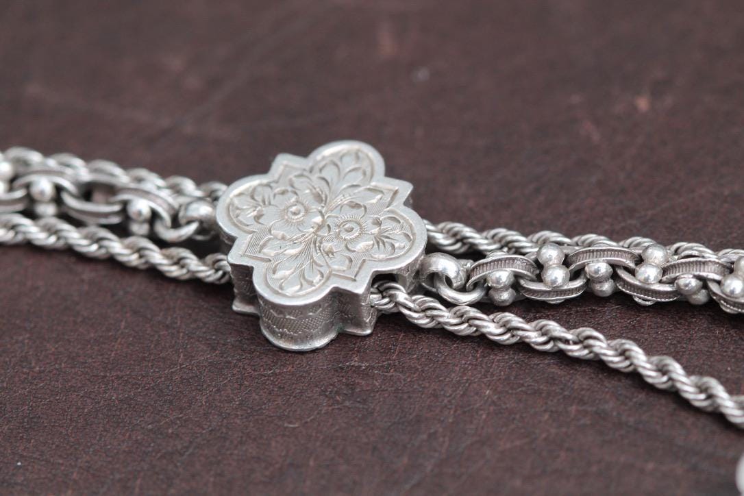 Antique Sterling Silver Heart Chased Tassel Albertina Bracelet, 7.25"