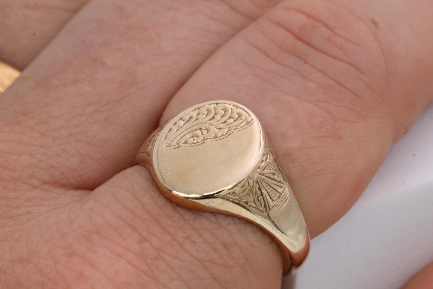 Vintage 9ct Gold Chased Signet Ring, 1960