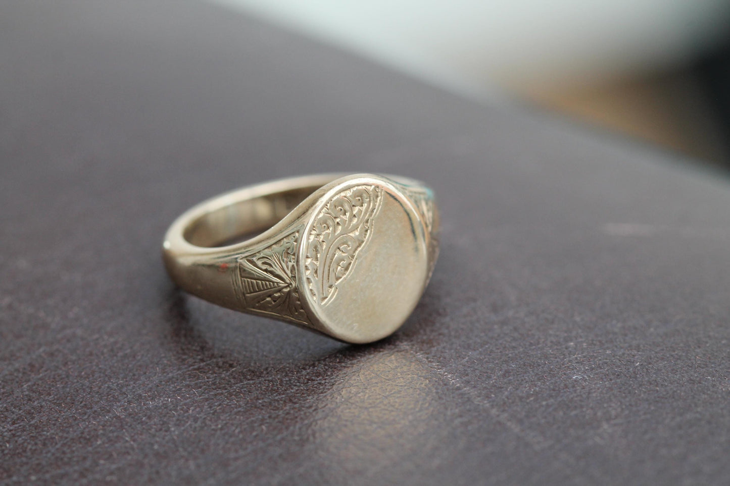 Vintage 9ct Gold Chased Signet Ring, 1960