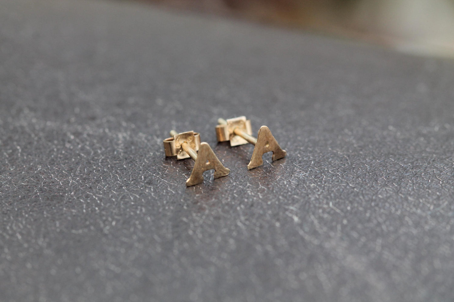 Vintage-9ct-Gold-Letter-'A'-Earring-Studs