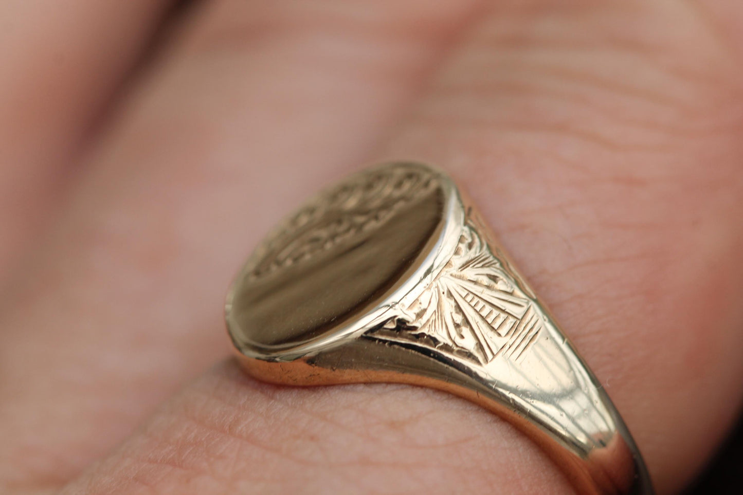 Vintage 9ct Gold Chased Signet Ring, 1960