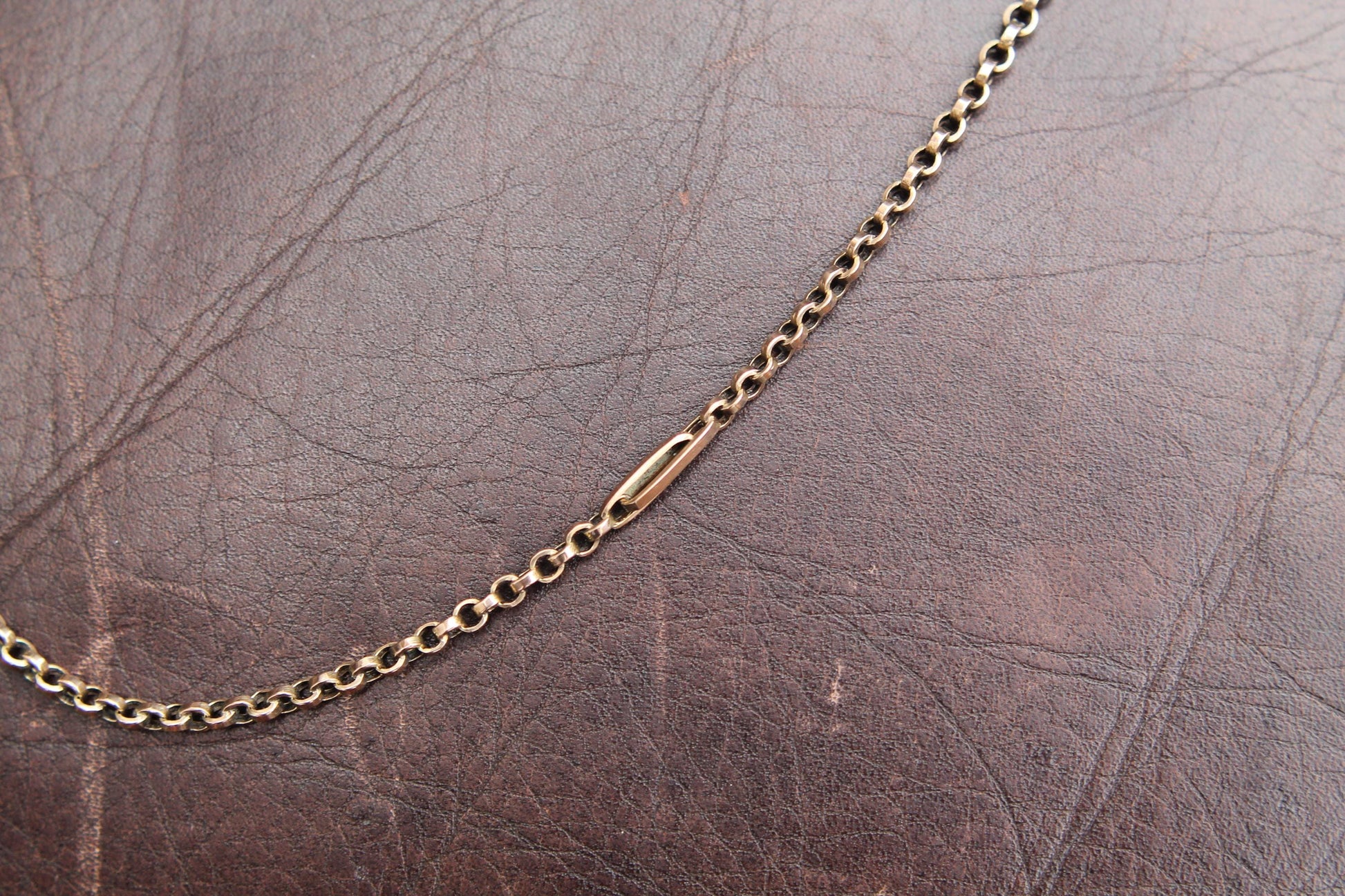 Antique-9ct-Gold-Necklace-Fetter-Links,-19.75"