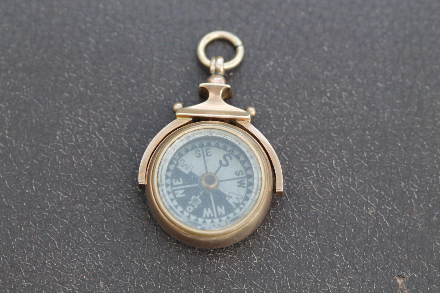 Antique 9ct Gold Carnelian Compass Spinner Pendant, 1913