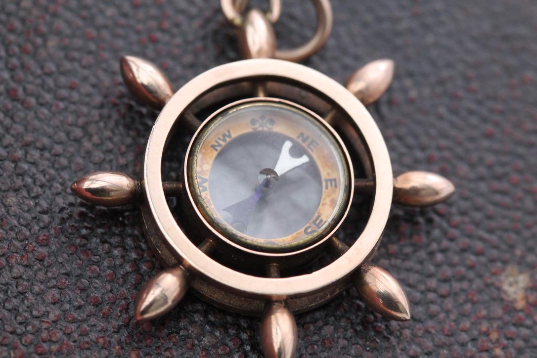 Antique 9ct Gold Compass Pendant