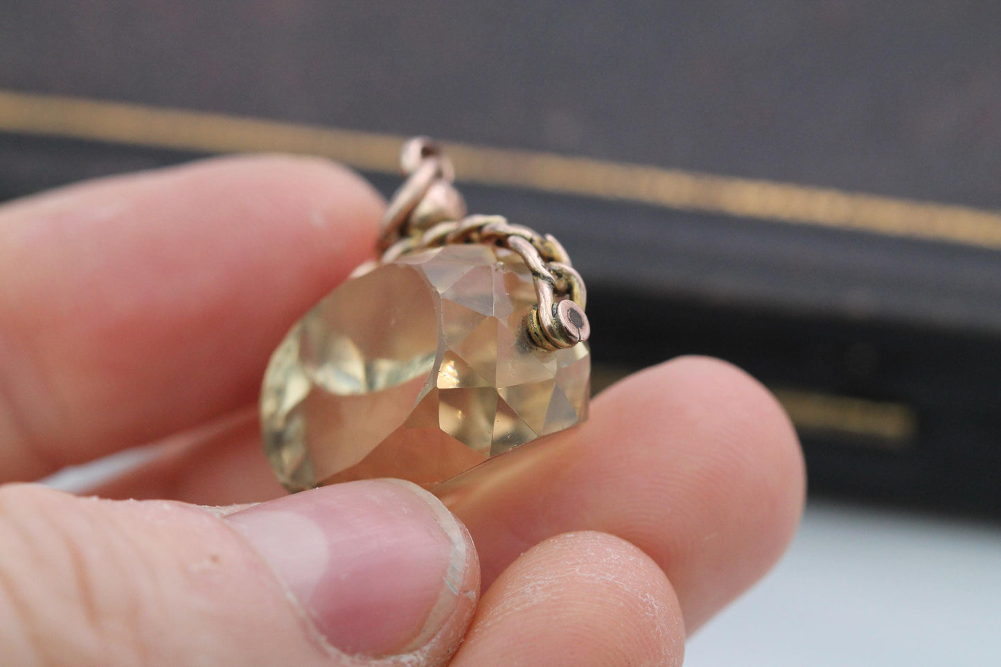 Antique-9ct-Gold-Citrine-Spinner-Pendant