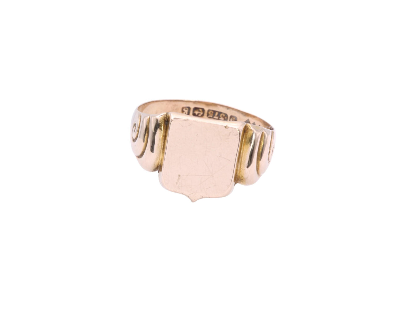 Antique-9ct-Gold-Shield-Shaped-Signet-Ring,-1906