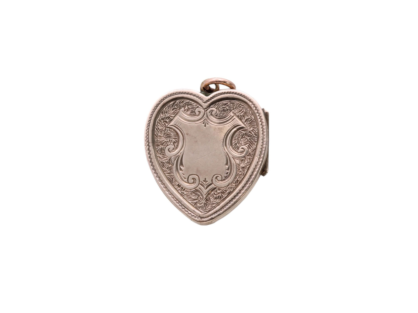 Antique-9ct-Gold-Ivy-Chased-Heart-Locket