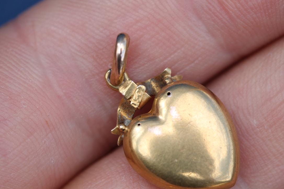 Antique-15ct-Gold-Heart-Pendant-|-Seed-Pearl-|-Bow-Ribbon-Motif-|-Edwardian