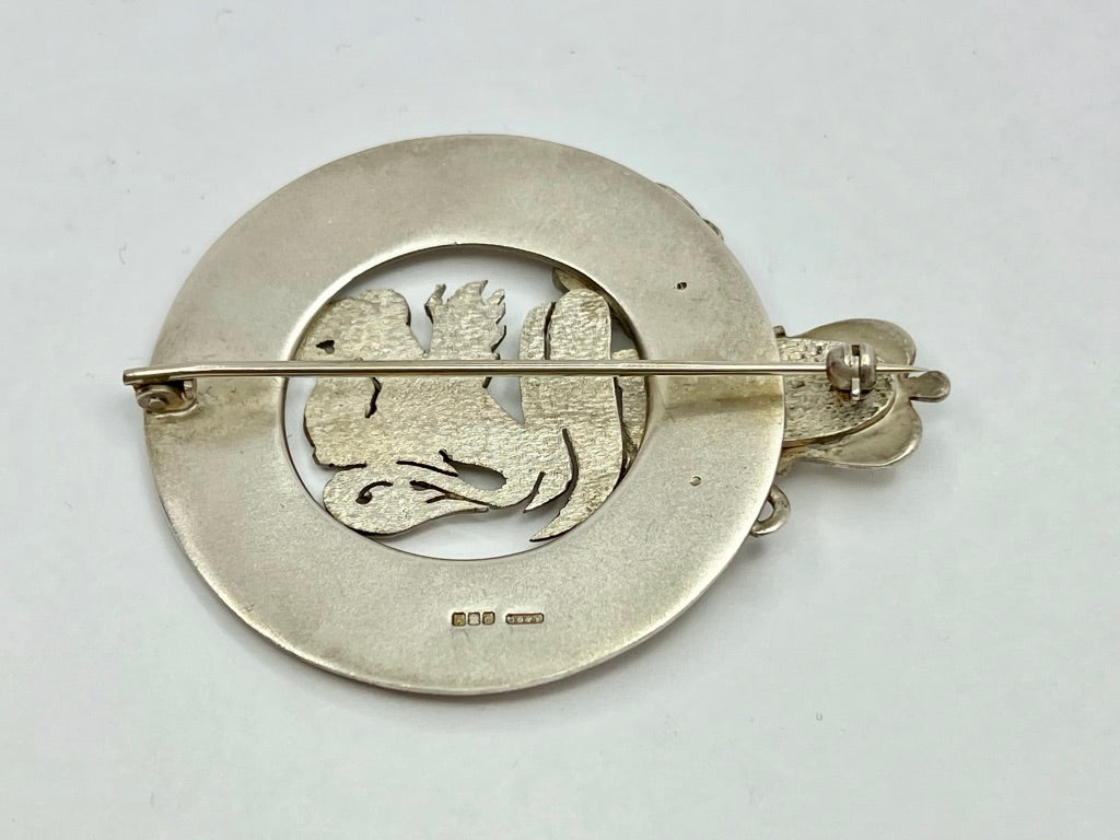 silver-clan-brooch-demi-lion